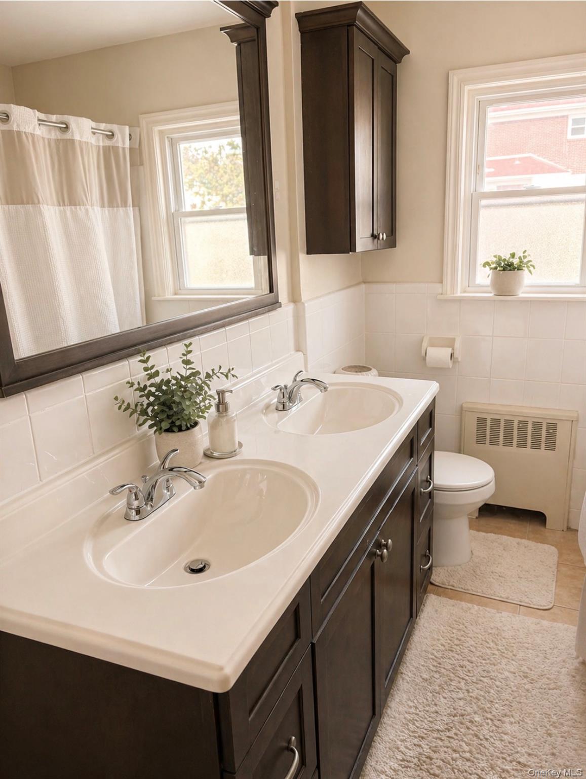 1039427 Property Photo 1