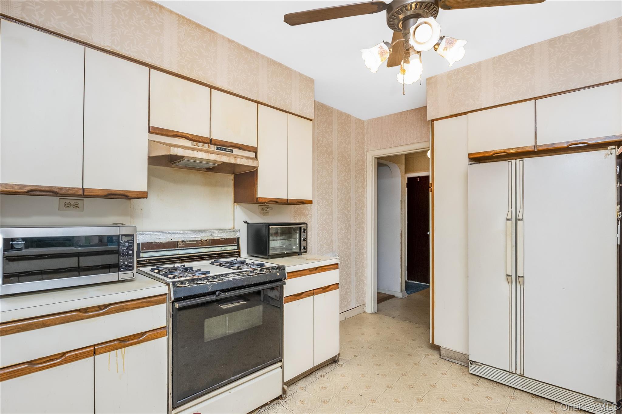 5615 196th Street Property Photo 11
