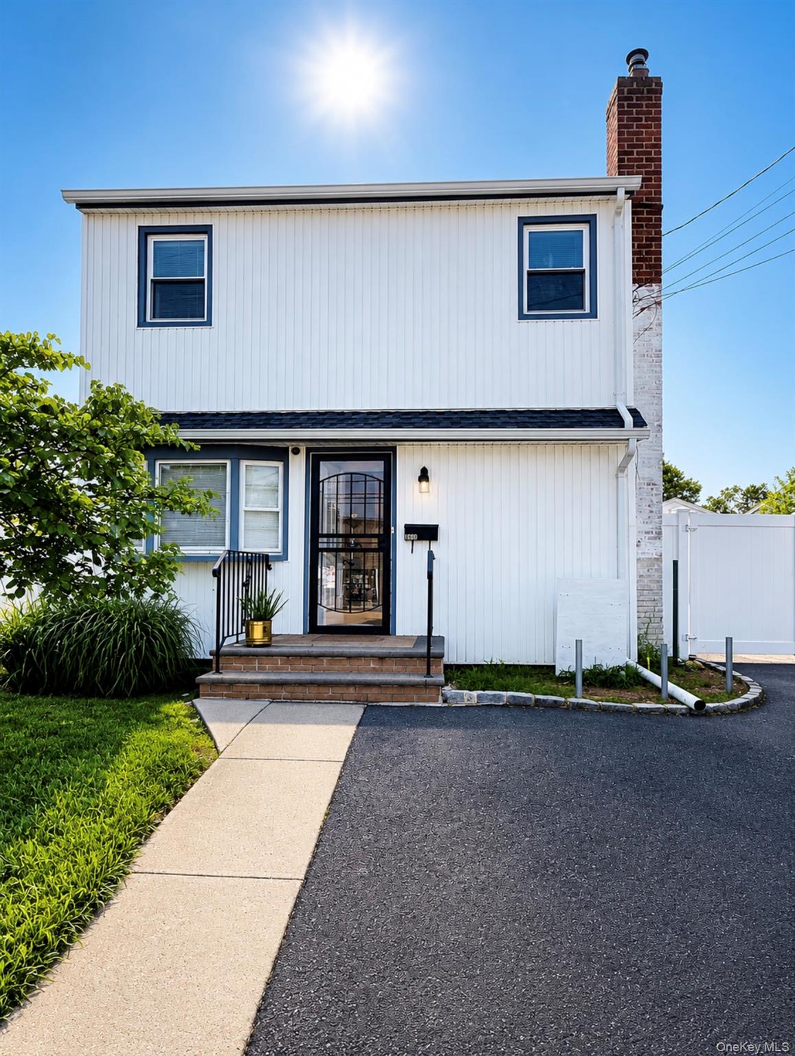 1800 Newbridge Road Property Photo 1