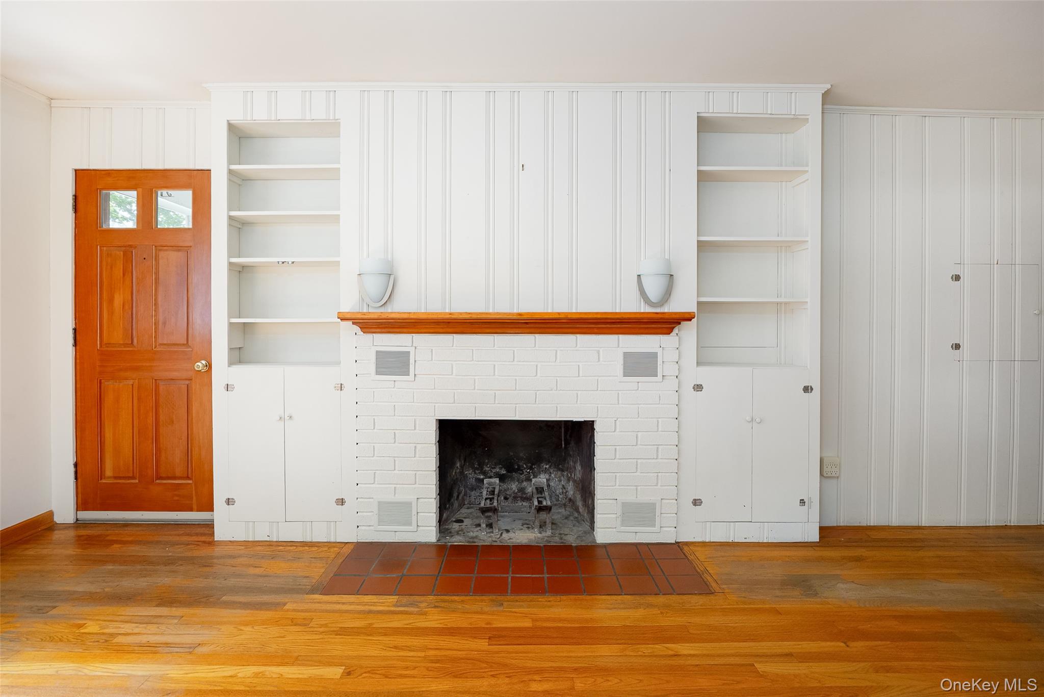 1261 Union Avenue Property Photo 8