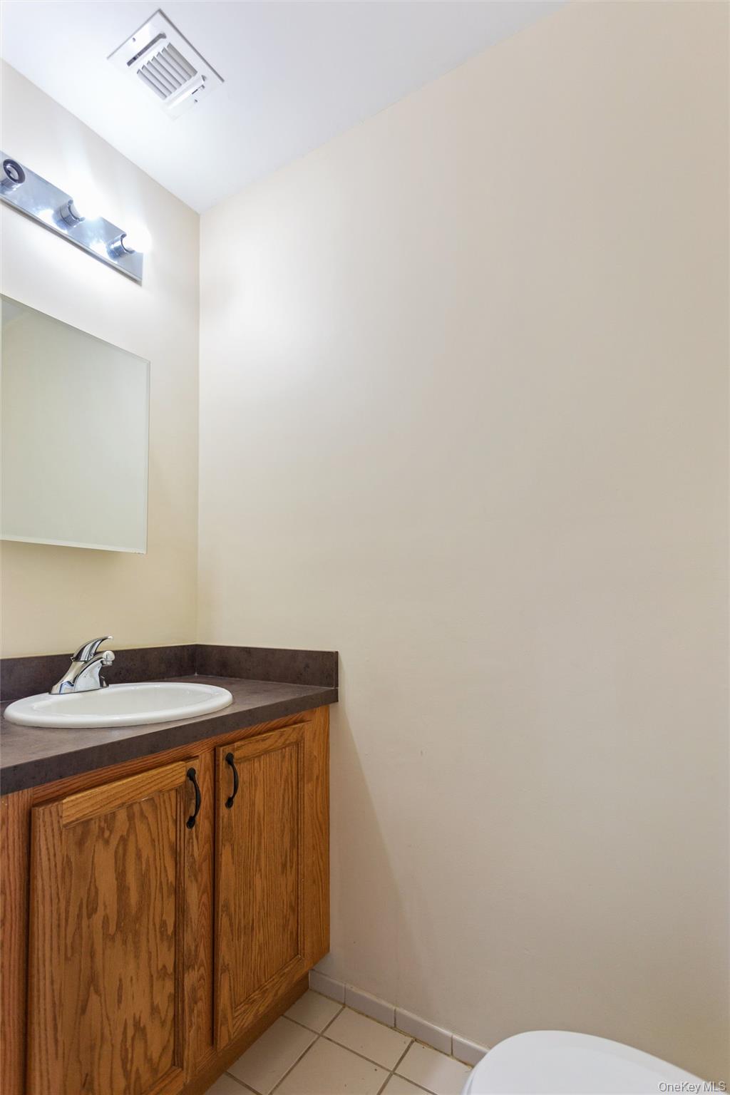 62-14b S Ocean Avenue Property Photo 10