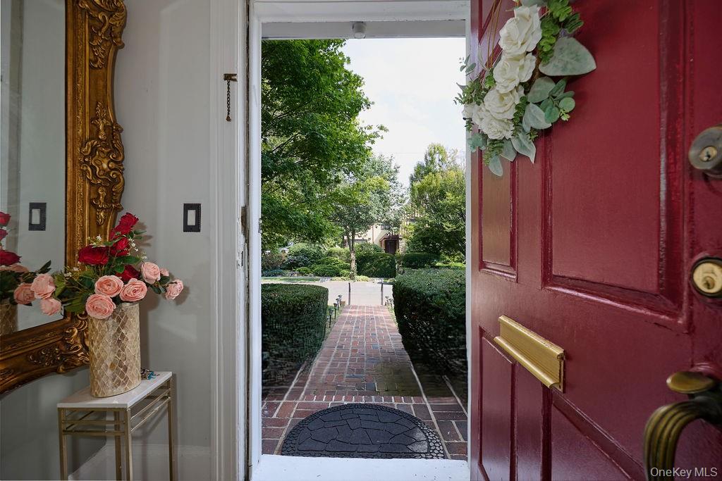 70 Frederick Place Property Photo 4