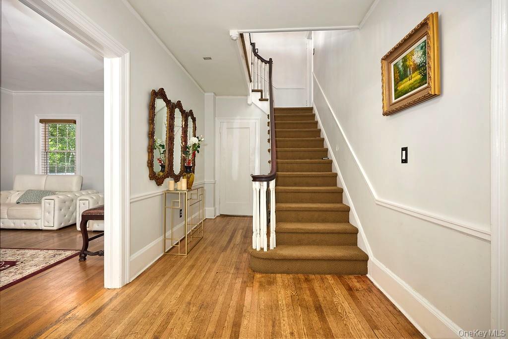 70 Frederick Place Property Photo 6