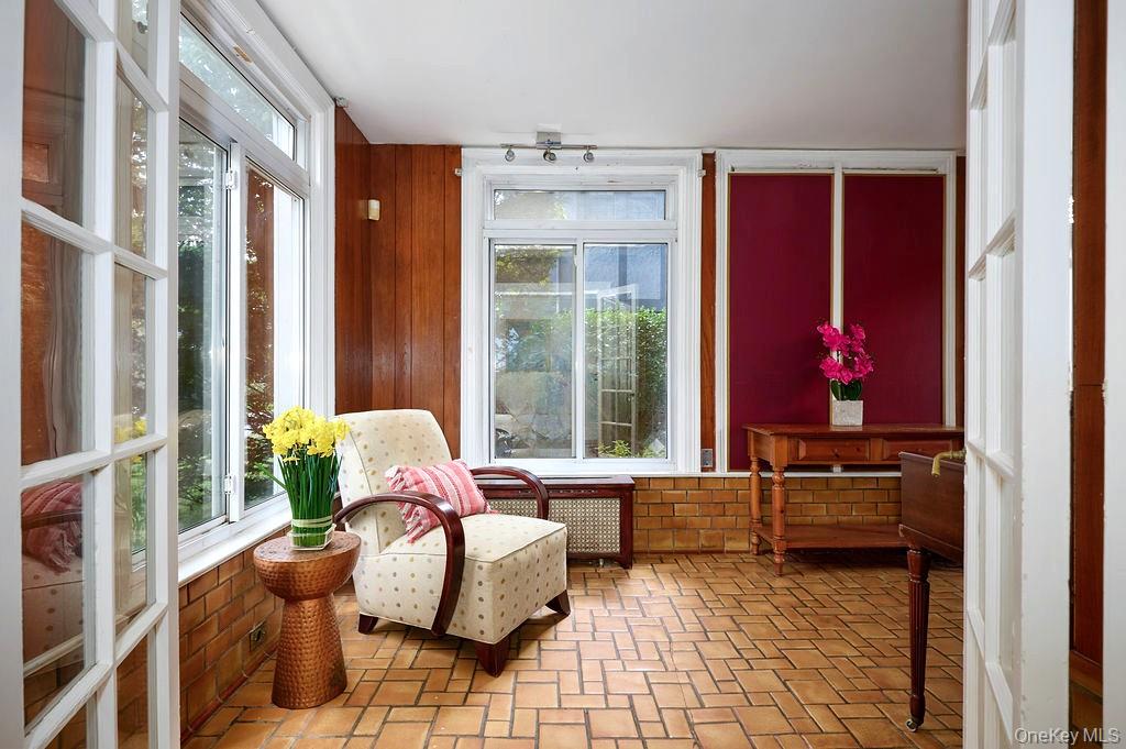 70 Frederick Place Property Photo 10