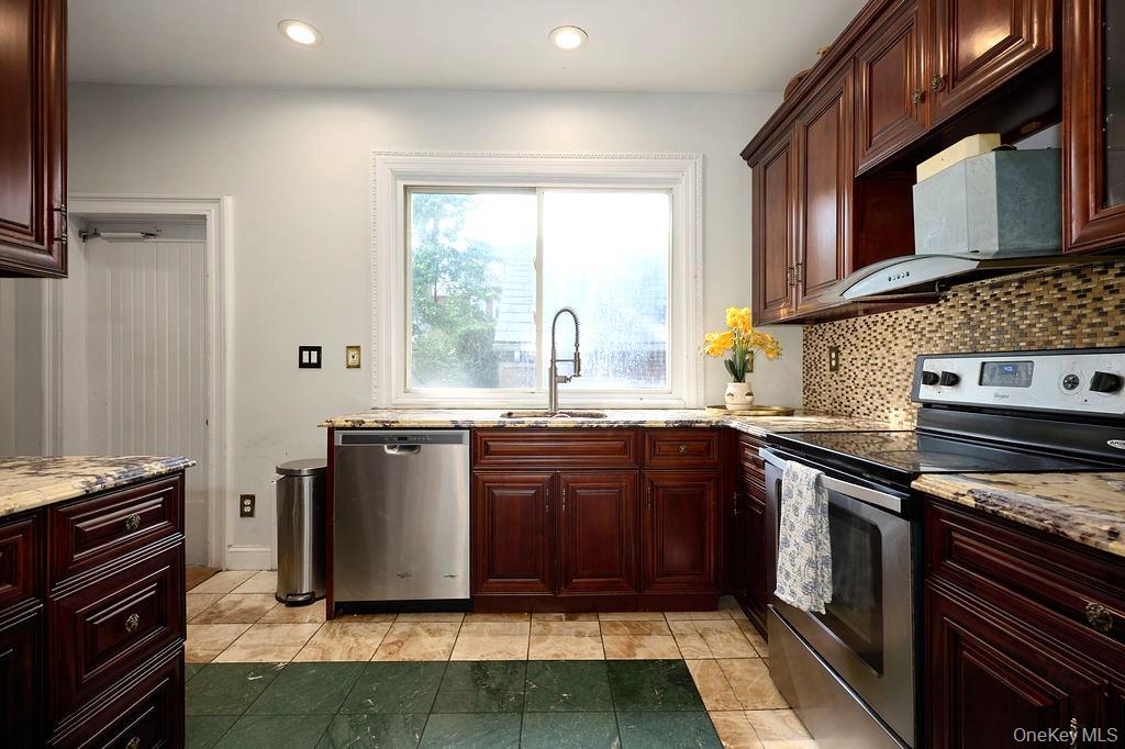 70 Frederick Place Property Photo 19
