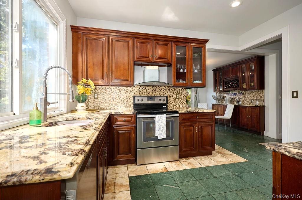 70 Frederick Place Property Photo 21