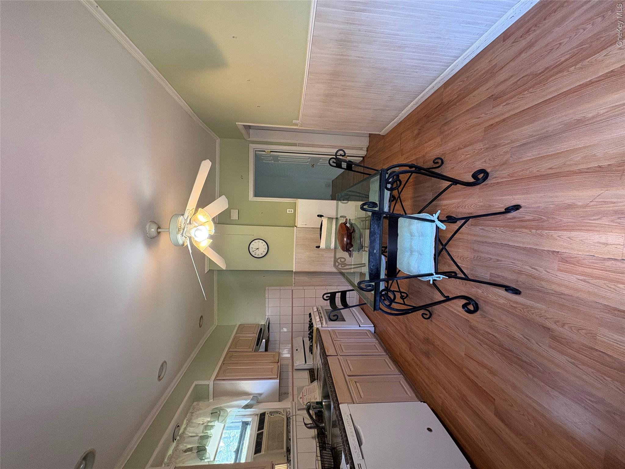254 Hempstead Avenue Property Photo 13