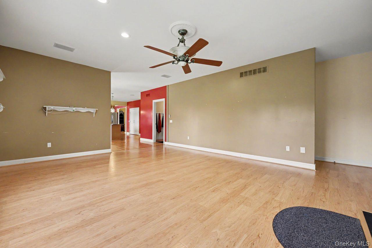 23 Monarch Drive Property Photo 6