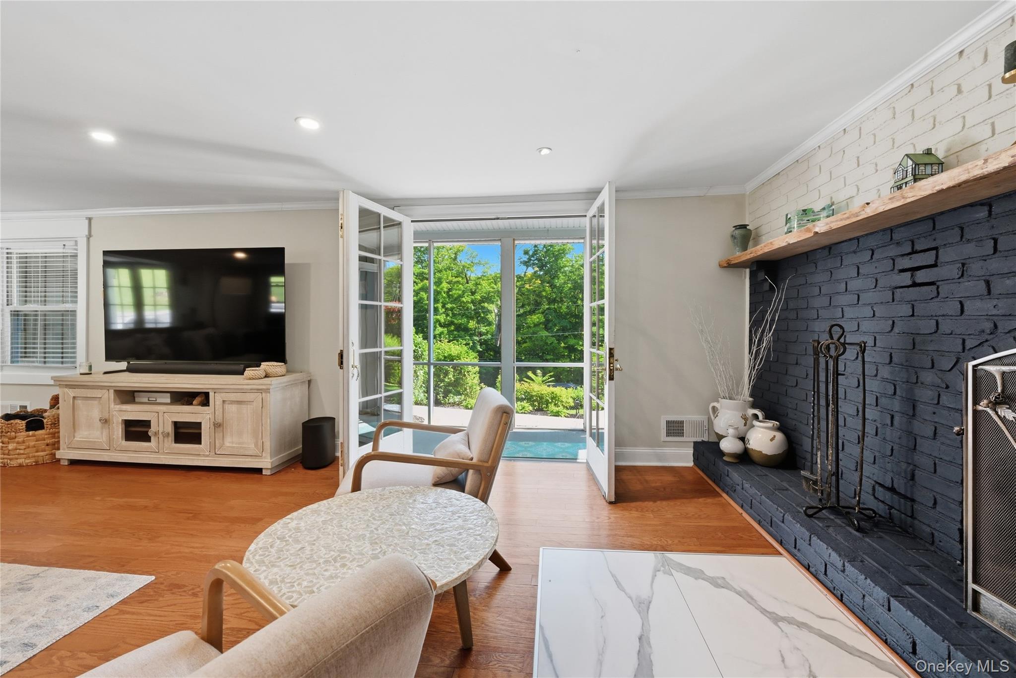 11 Crafts Road Property Photo 10