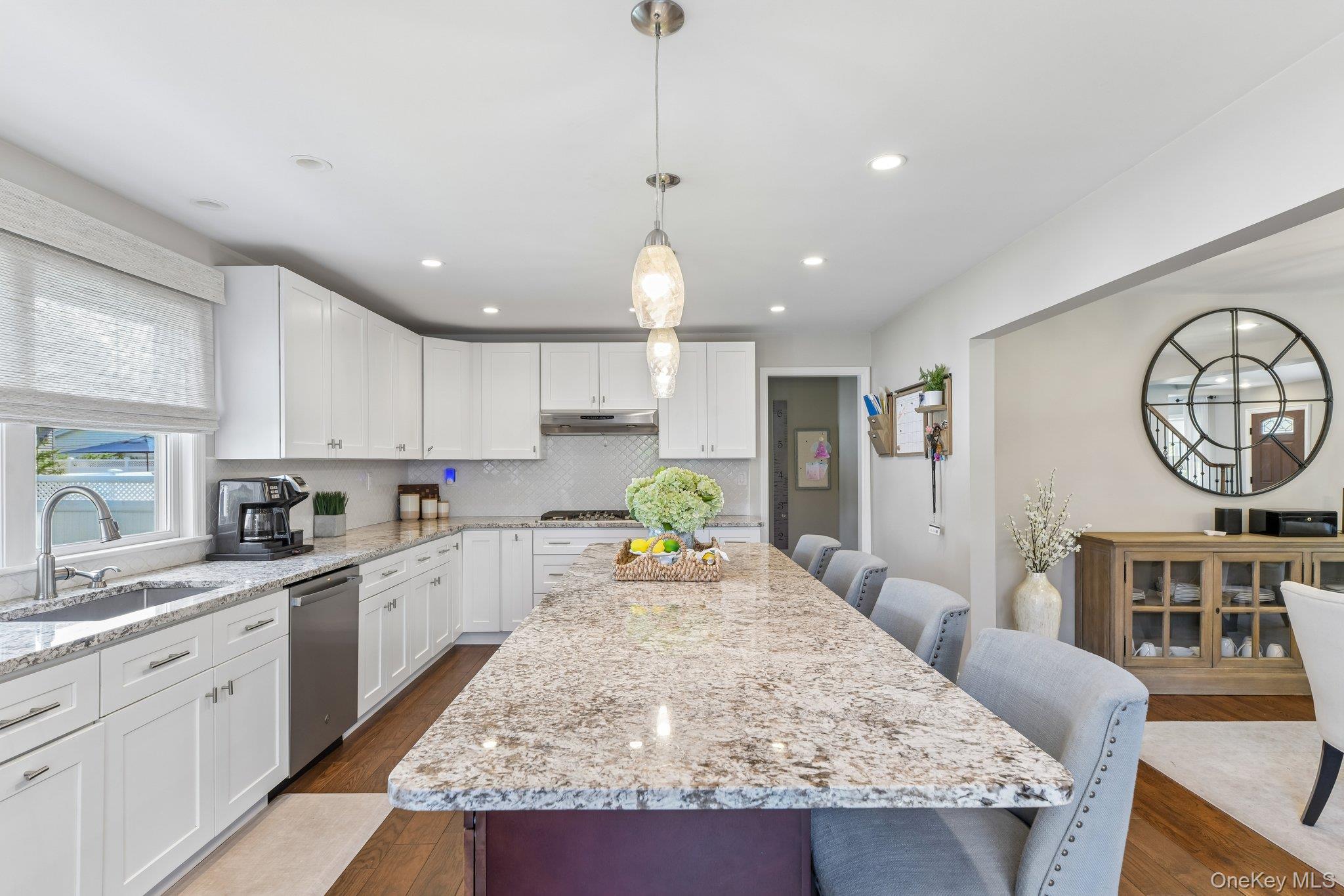 790 Garden Drive Property Photo 13