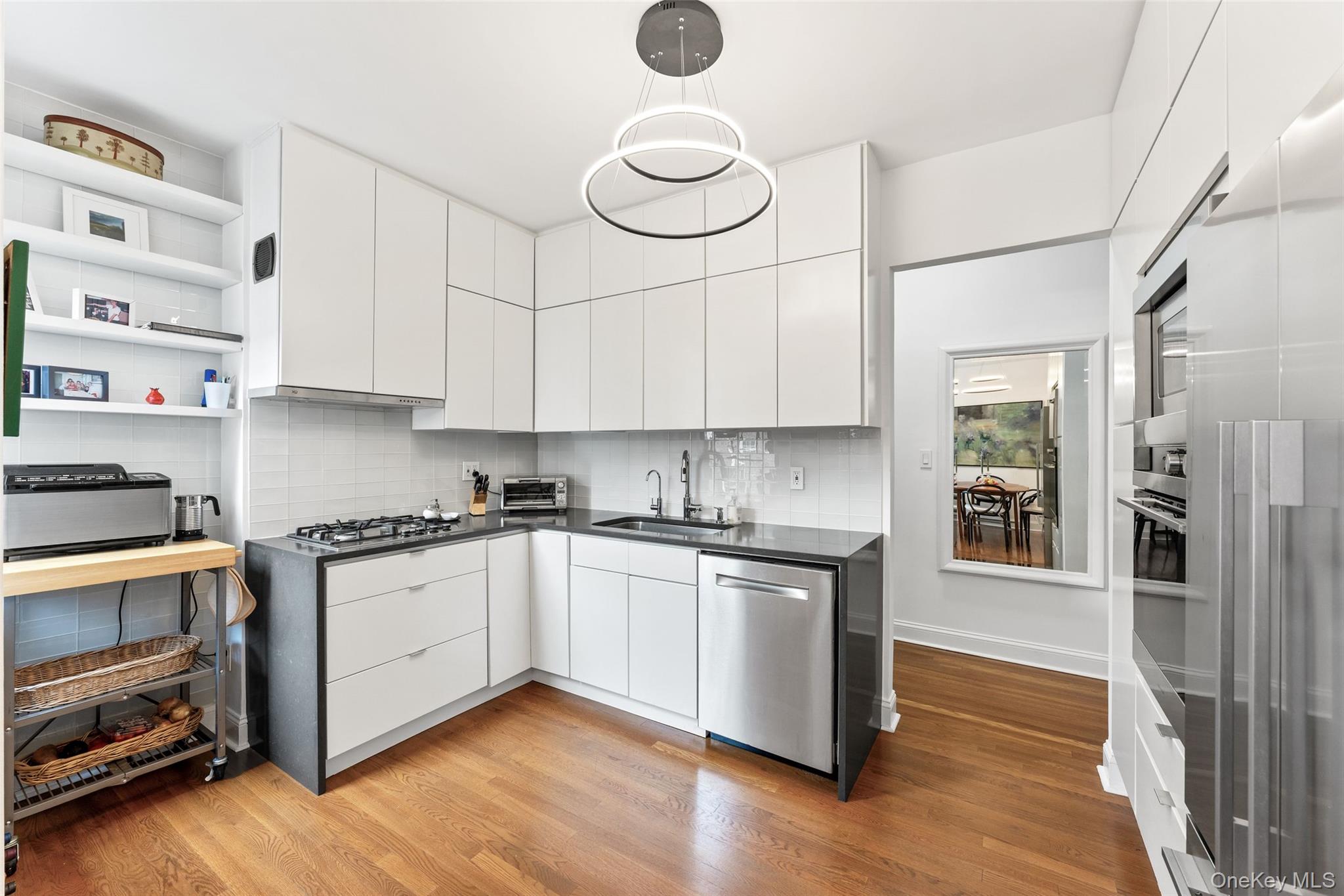 35 Parkview Avenue 5a Property Photo 14