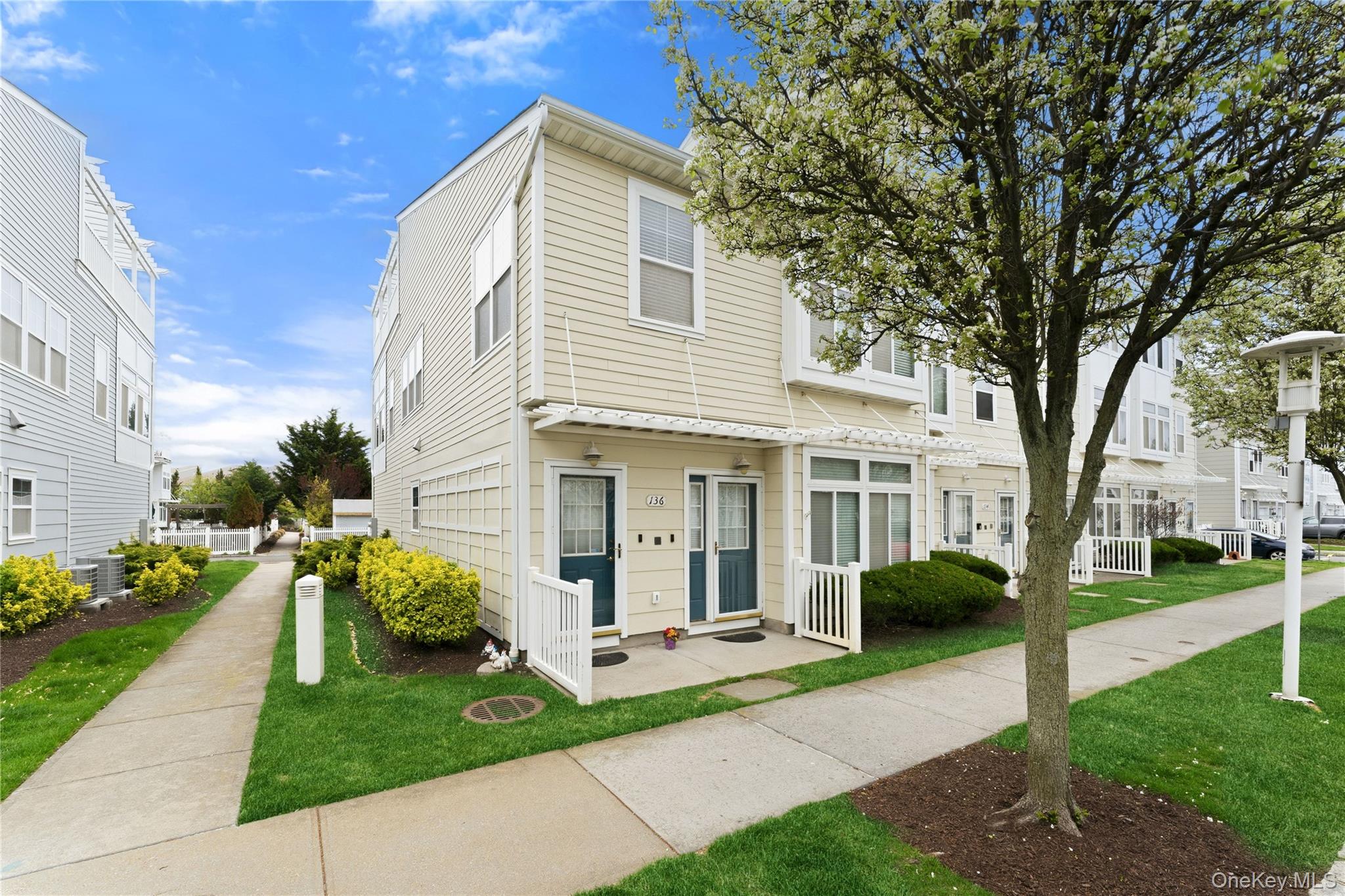 136 Meridian Boulevard Property Photo 1
