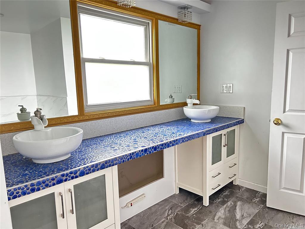 6 Village Drive Property Photo 16