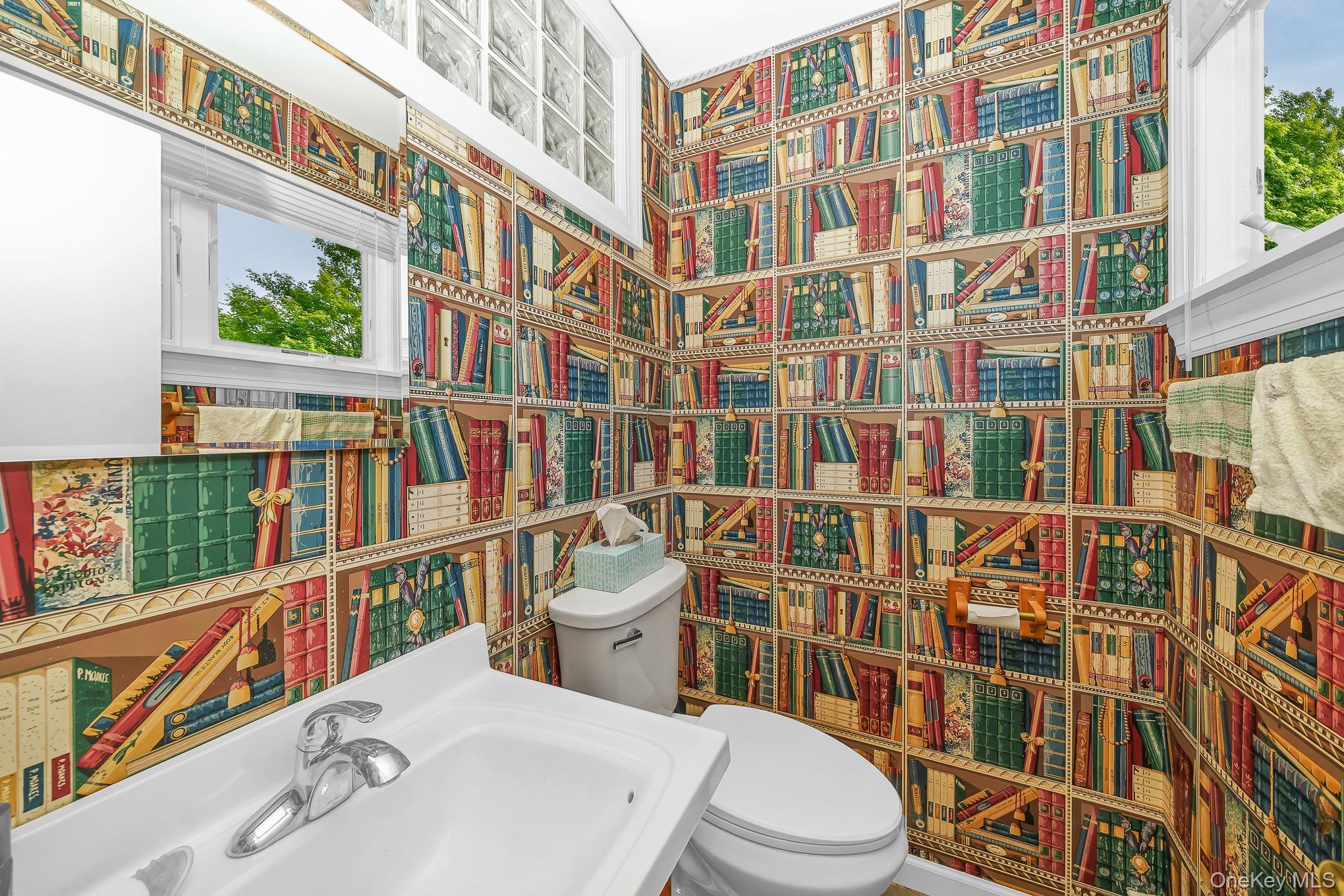 4 Oak Street Property Photo 8