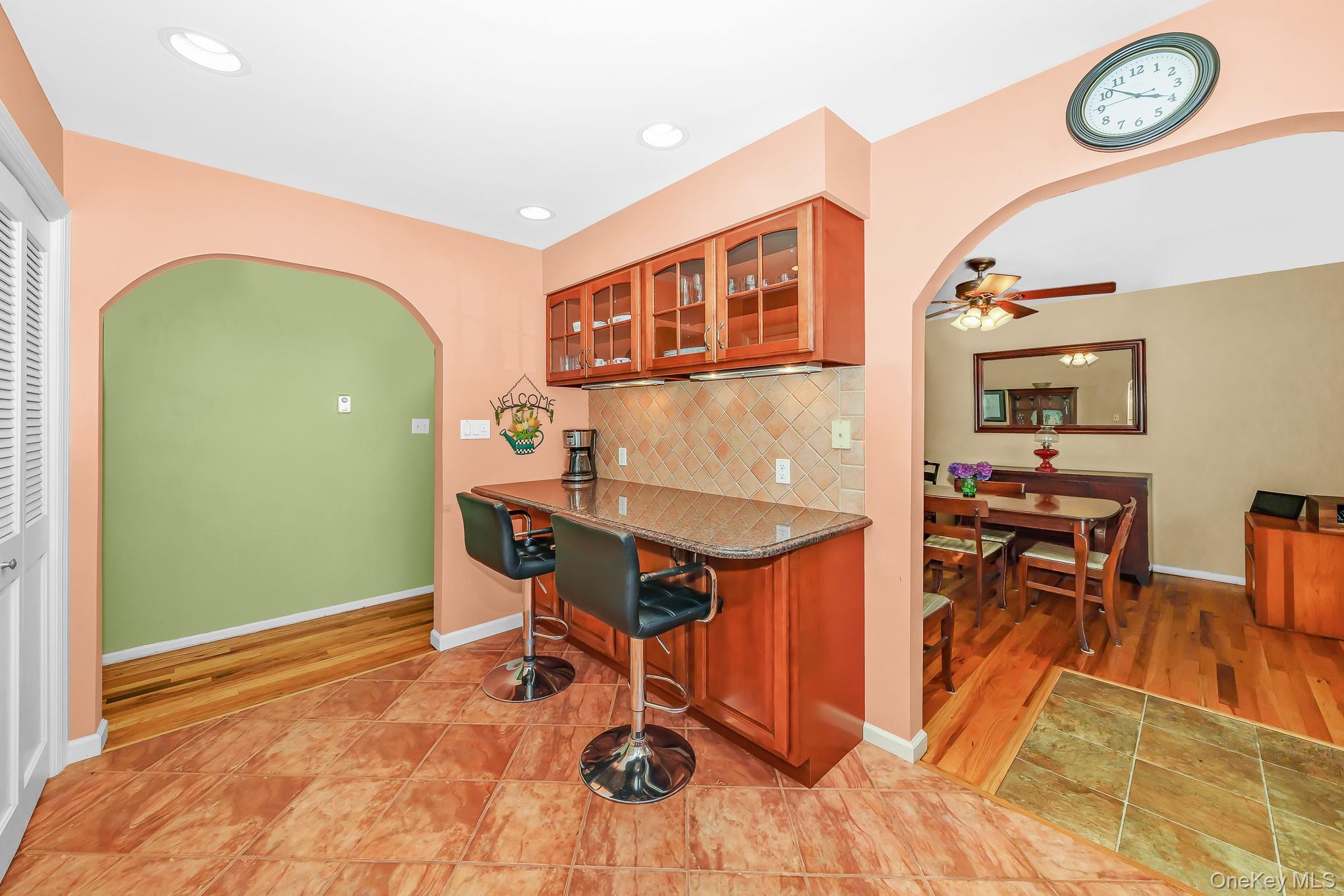 4 Oak Street Property Photo 18