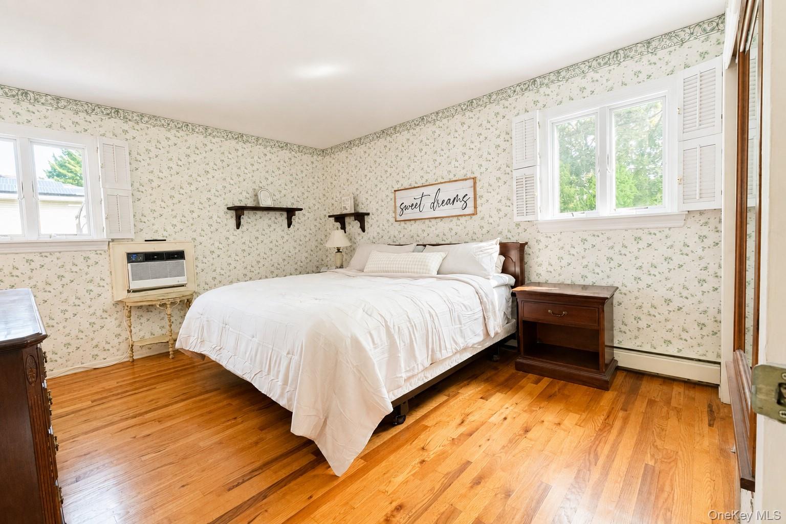 4 Oak Street Property Photo 19