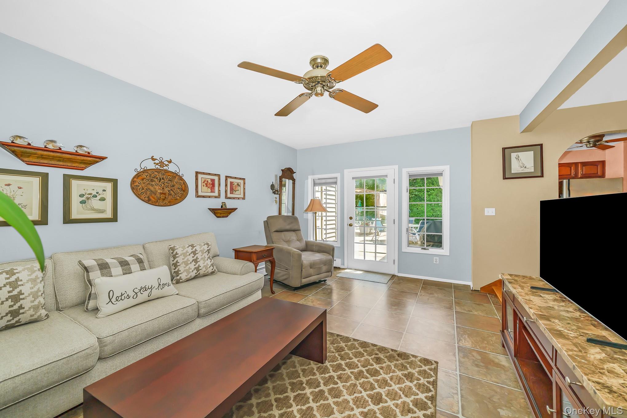 4 Oak Street Property Photo 21