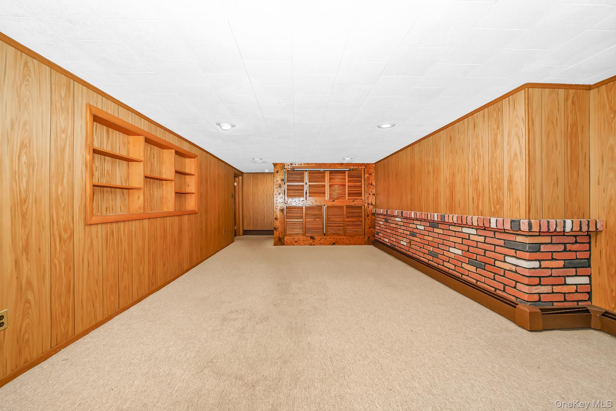4 Oak Street Property Photo 22