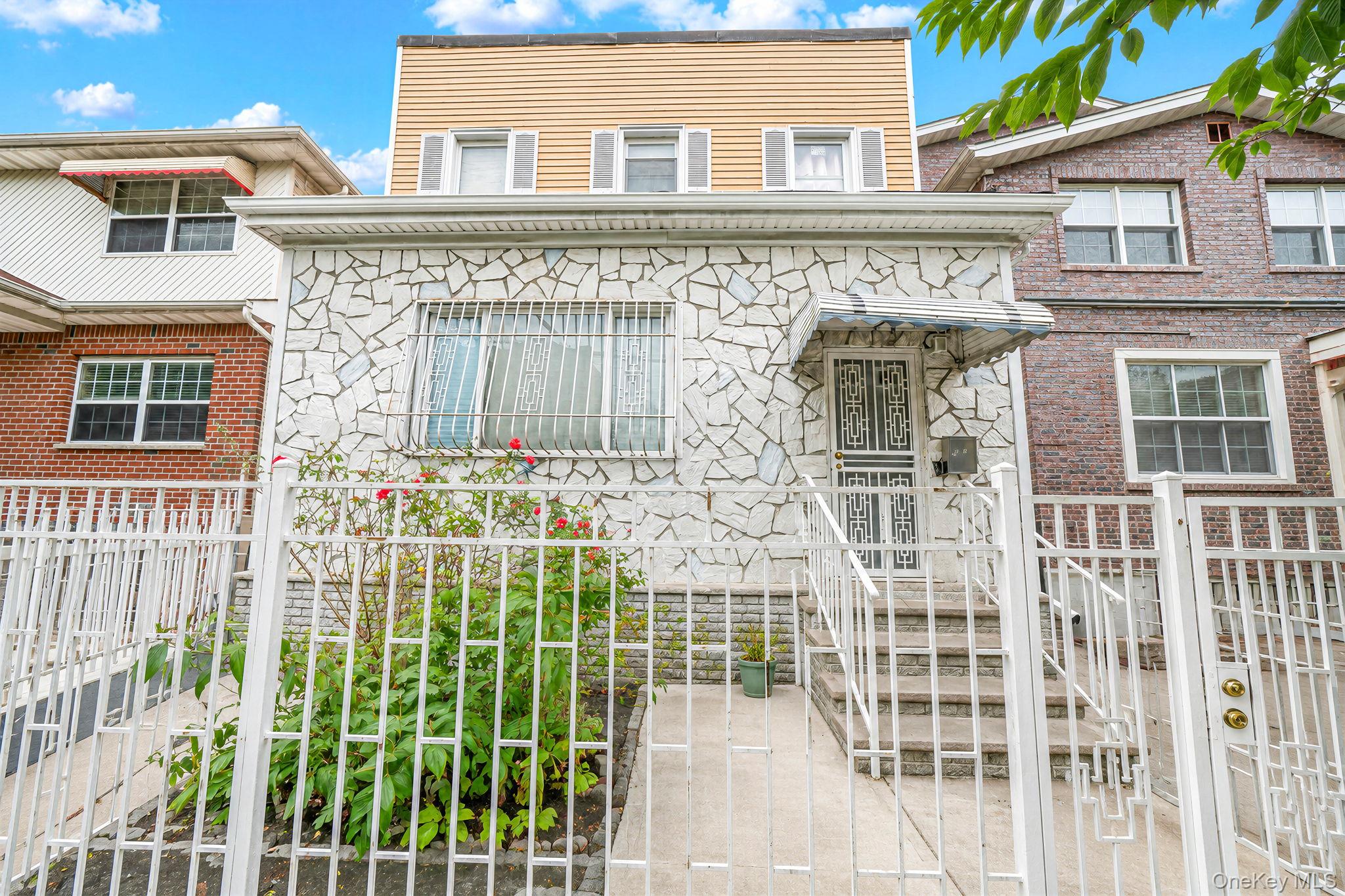 105 Hale Avenue Property Photo 1
