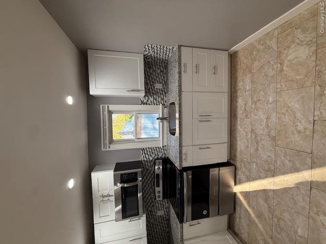 1 Gillespie Drive Property Photo 4