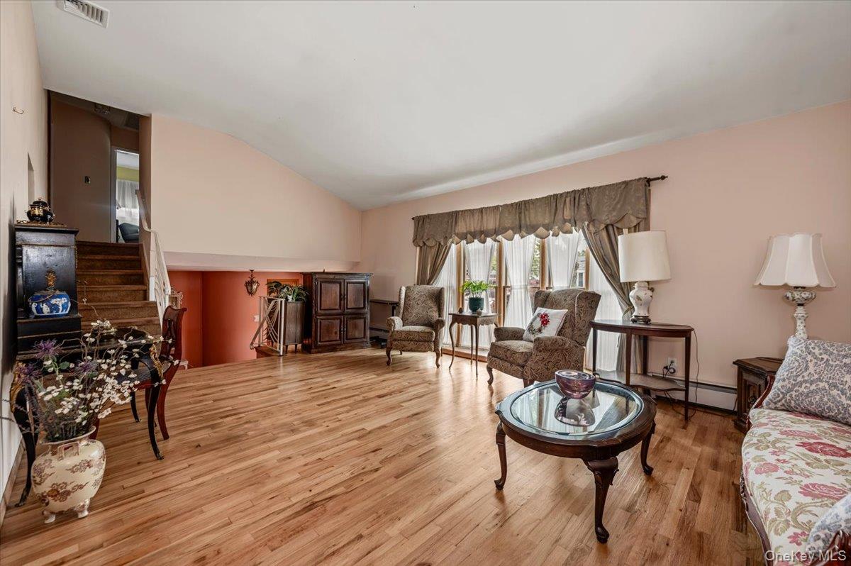 3291 Wolfson Drive Property Photo 6