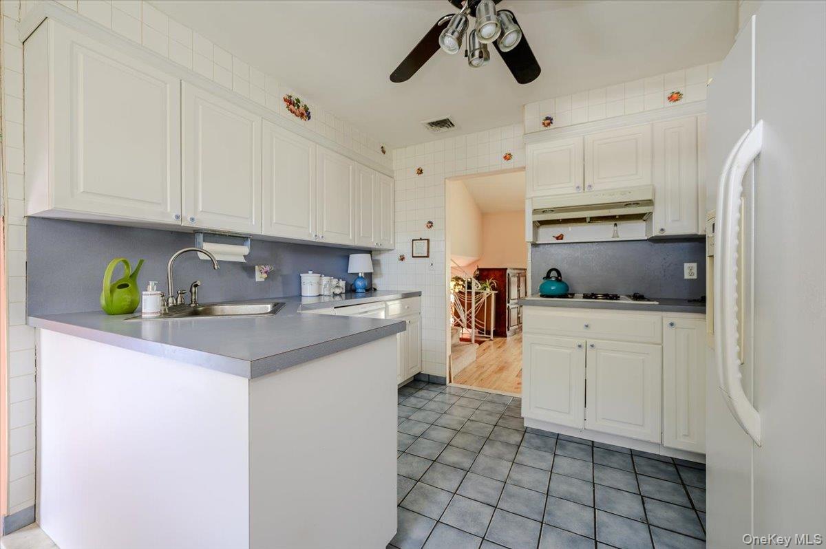 3291 Wolfson Drive Property Photo 8