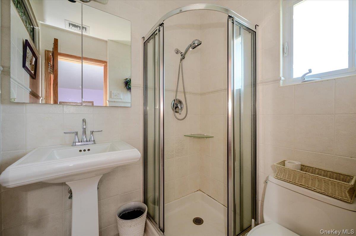 3291 Wolfson Drive Property Photo 19