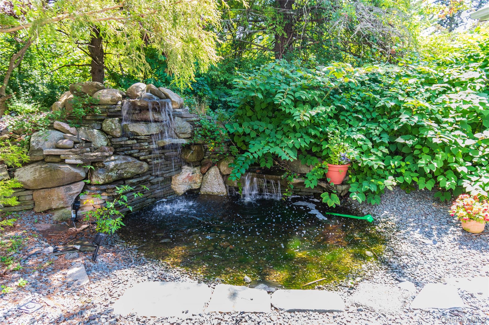 210 Lake Shore Drive Property Photo 11