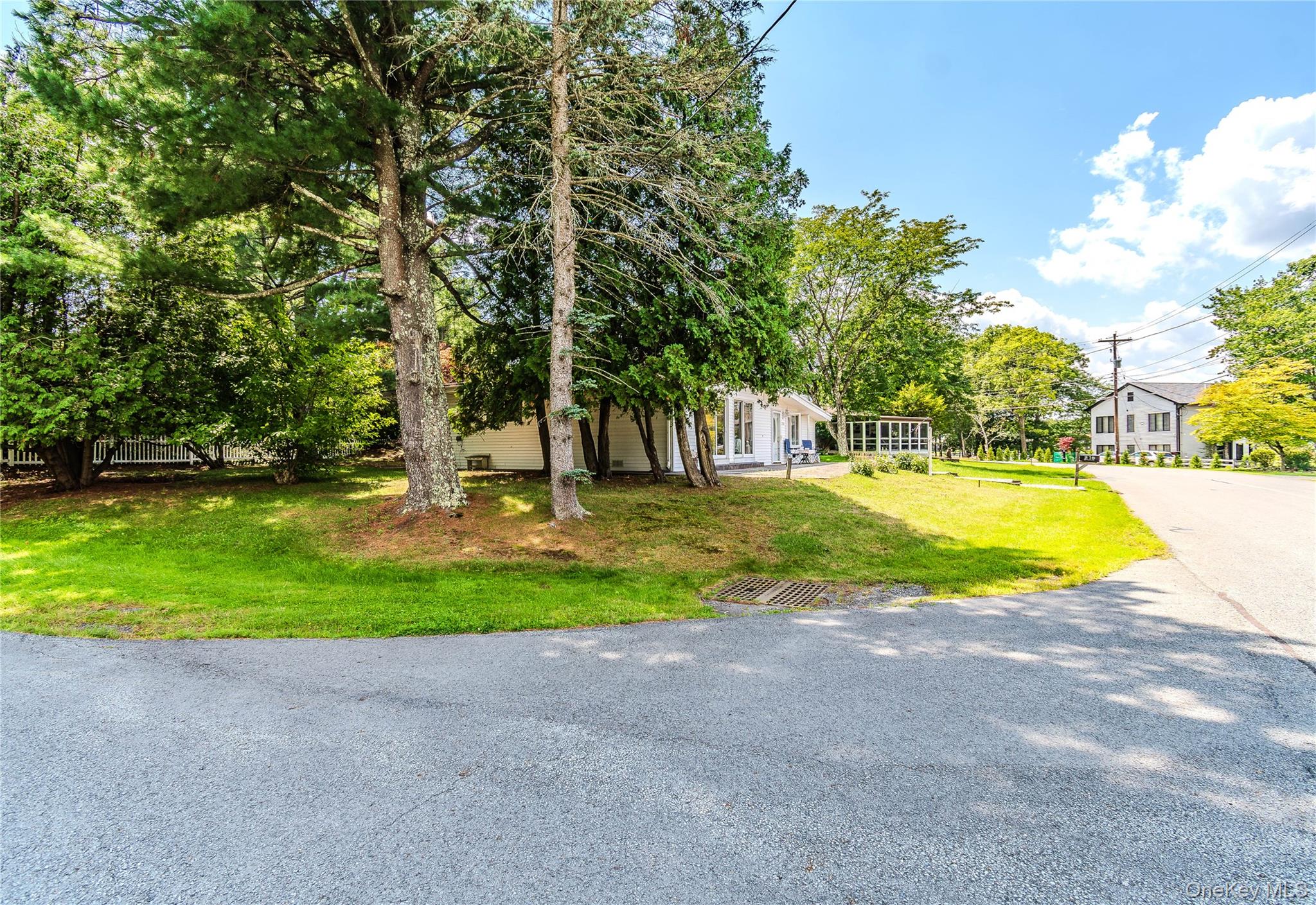 210 Lake Shore Drive Property Photo 40