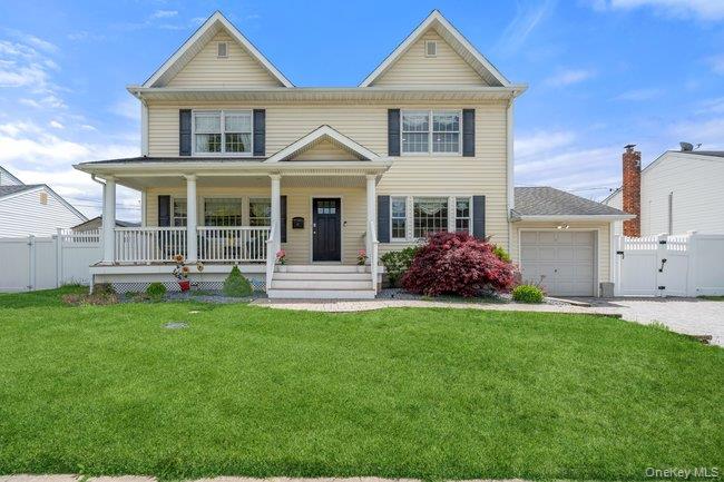 47 Syosset Circle Property Photo 1
