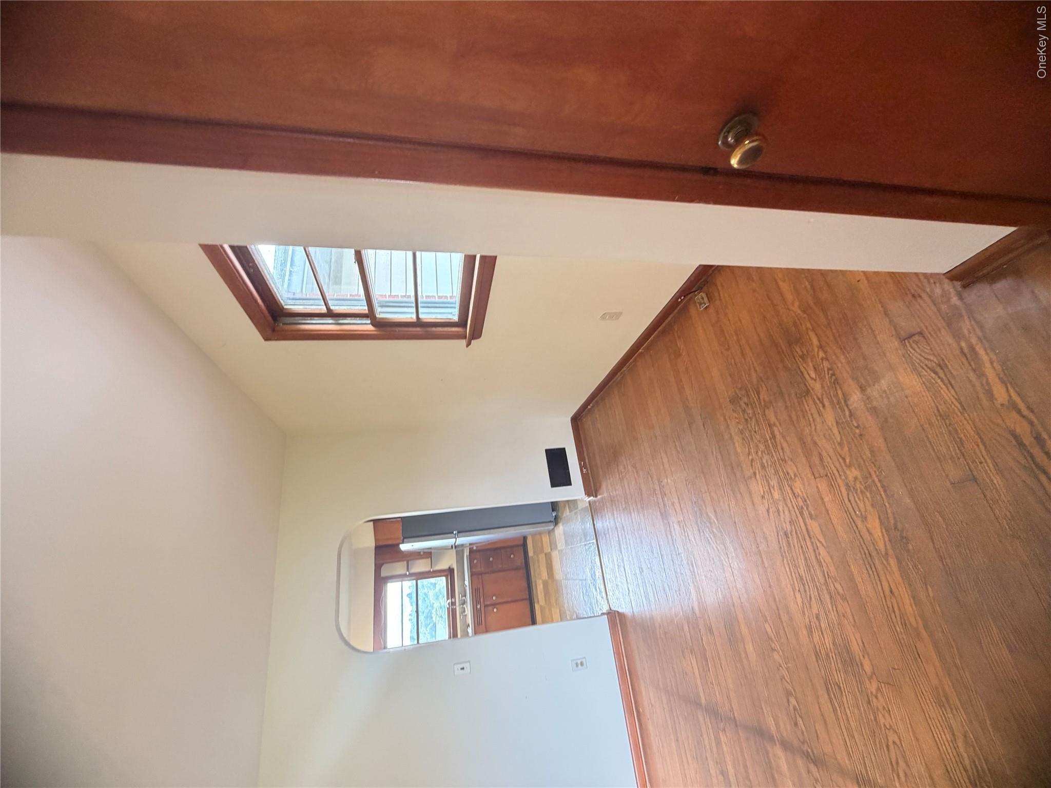 571 Temple Hill Road Property Photo 8