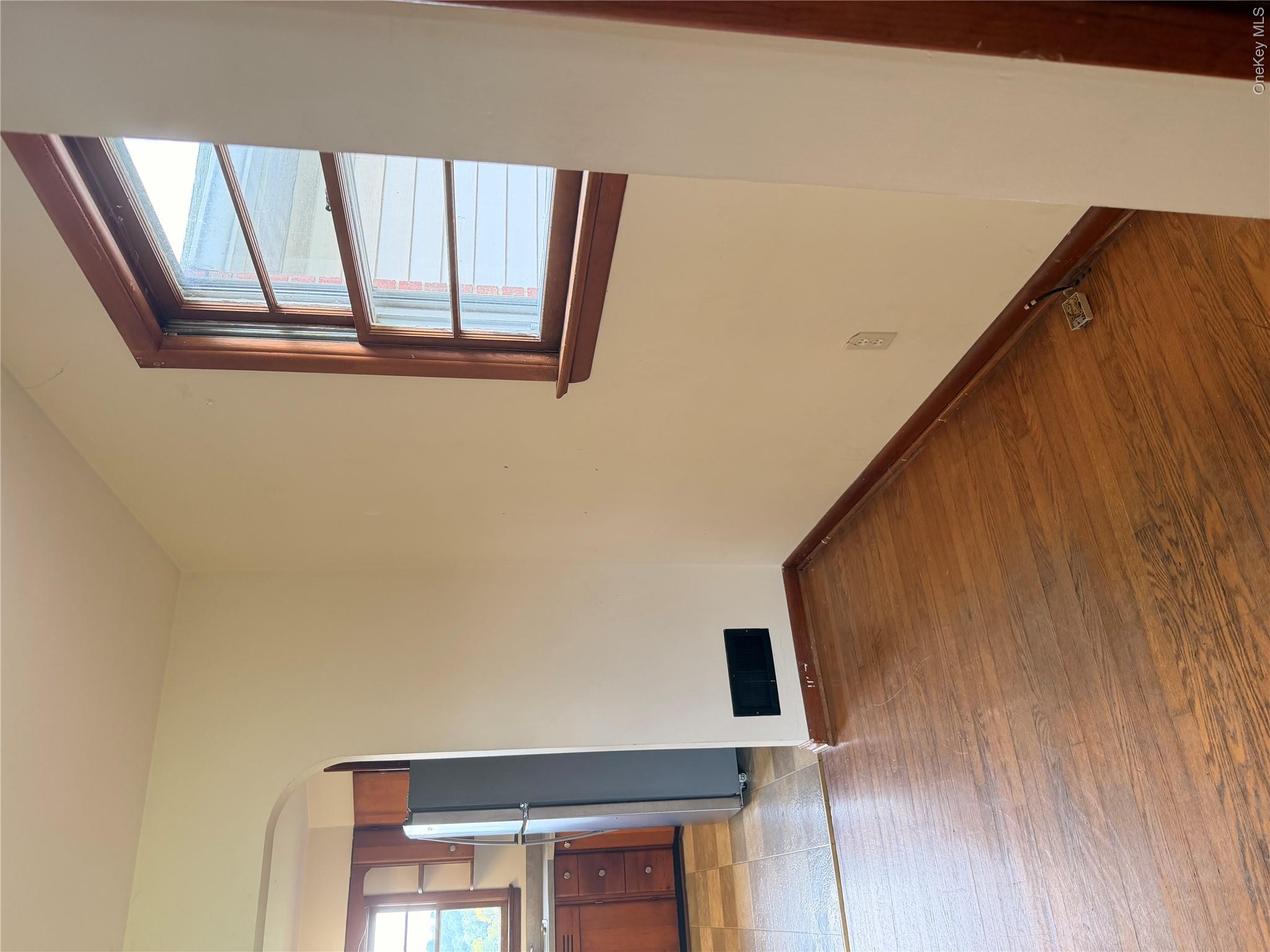 571 Temple Hill Road Property Photo 12