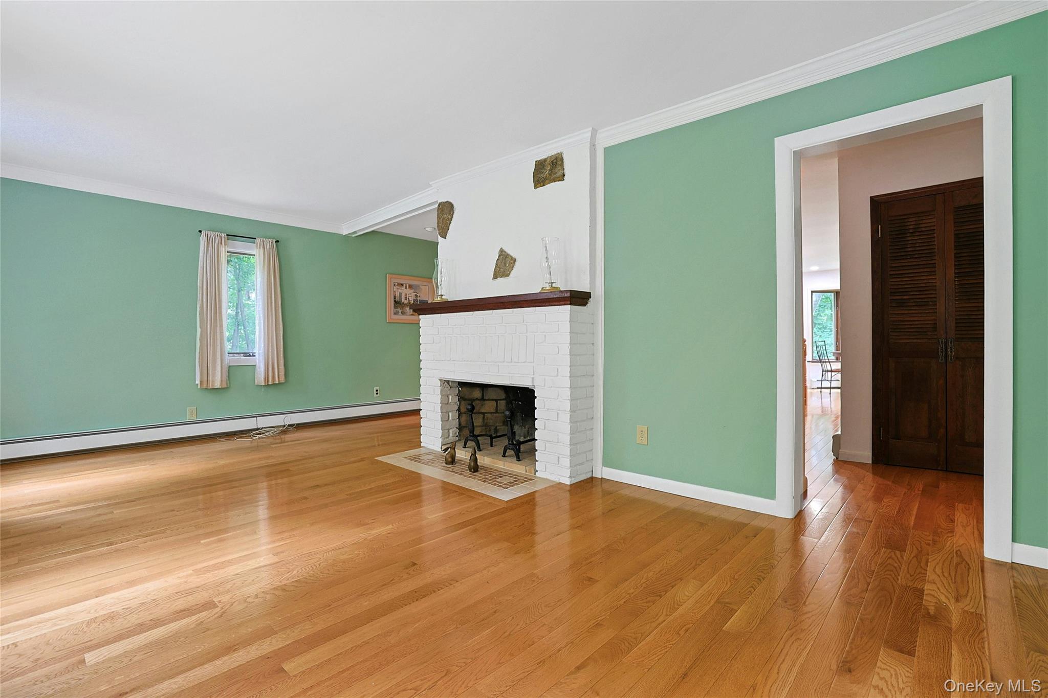 10 Highclere Lane Property Photo 5