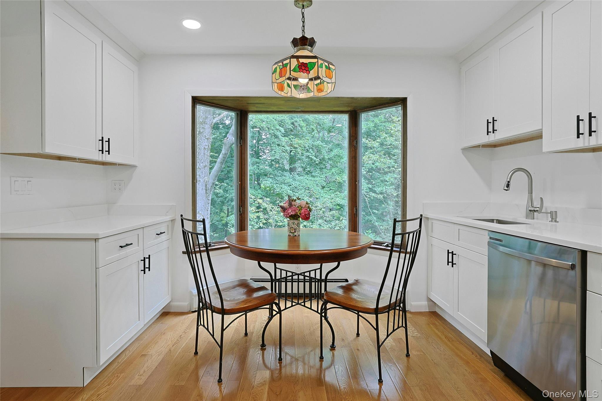 10 Highclere Lane Property Photo 14