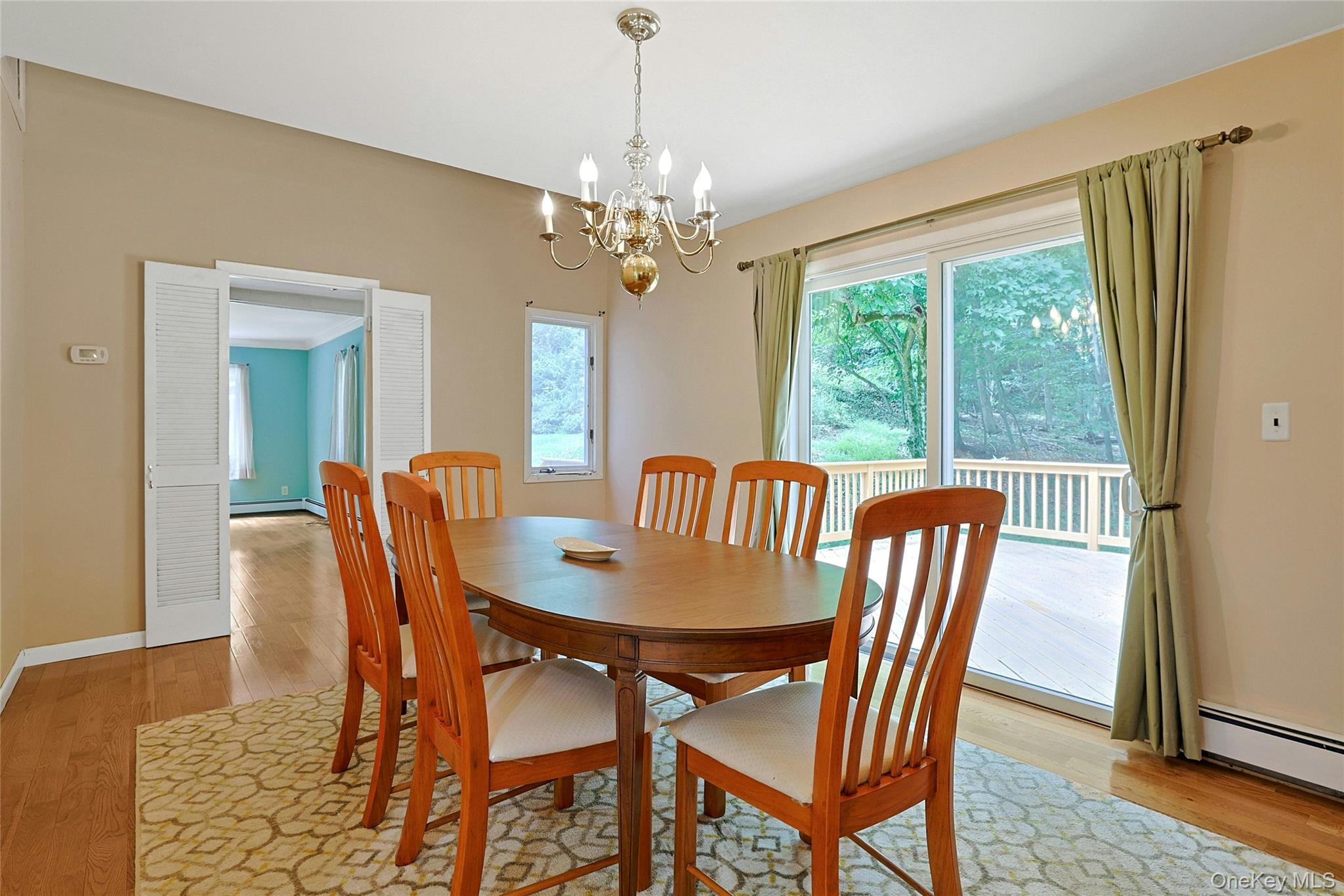 10 Highclere Lane Property Photo 18