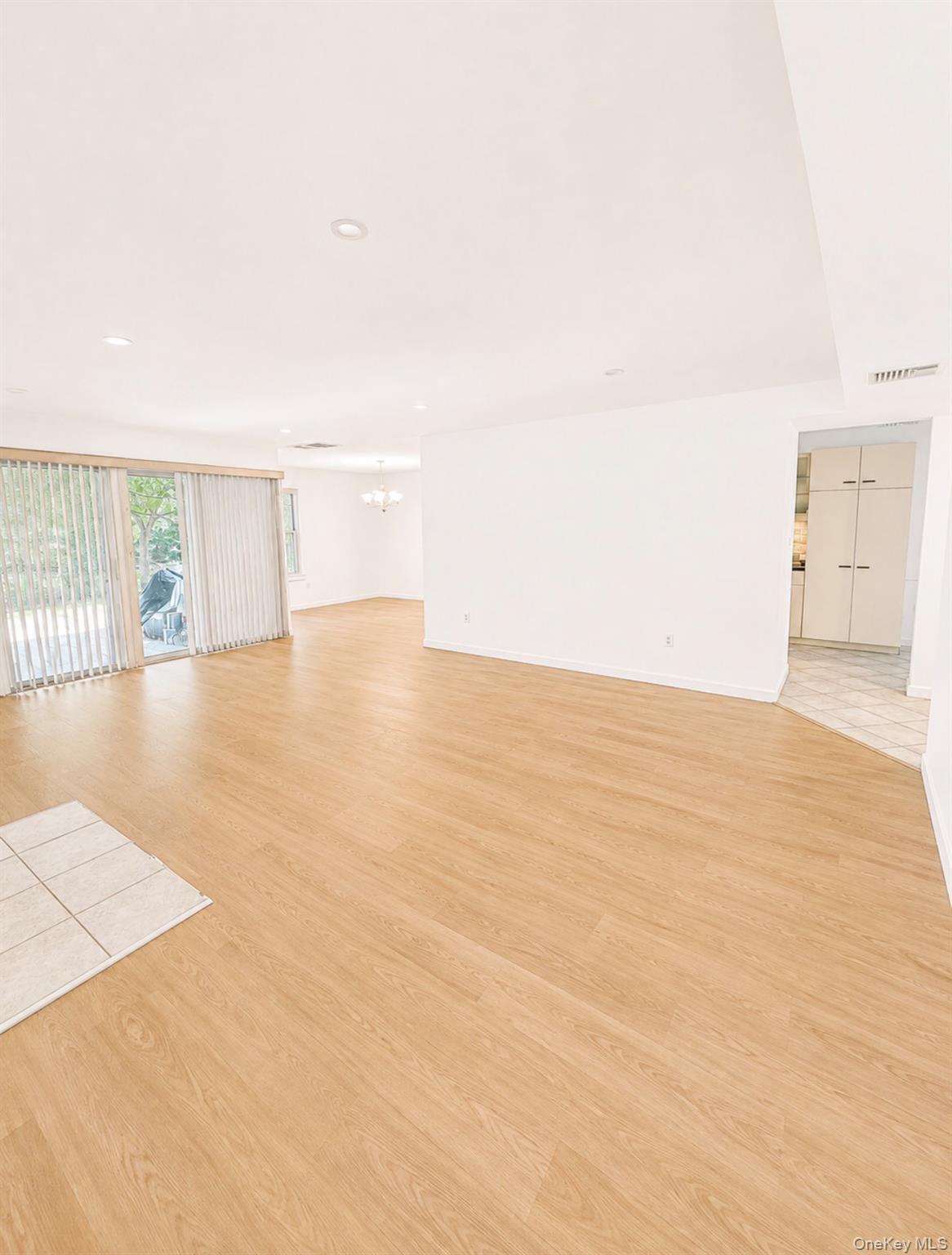 803 Lenox Road Property Photo 4