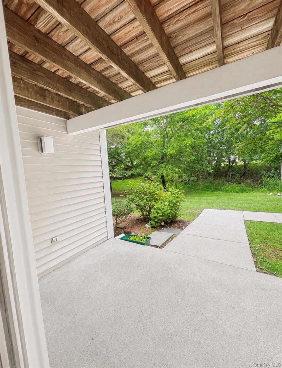 803 Lenox Road Property Photo 24