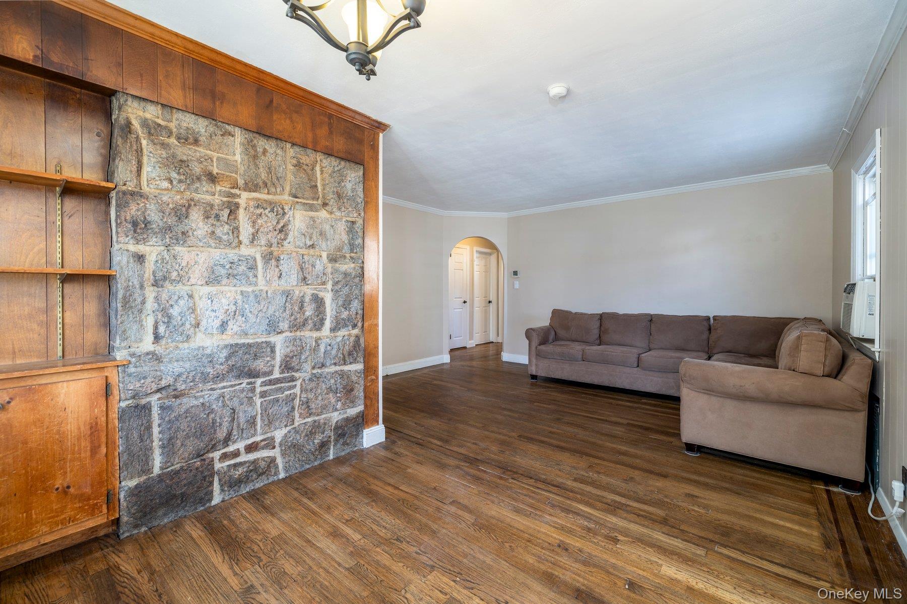 837 Edward Street Property Photo 12
