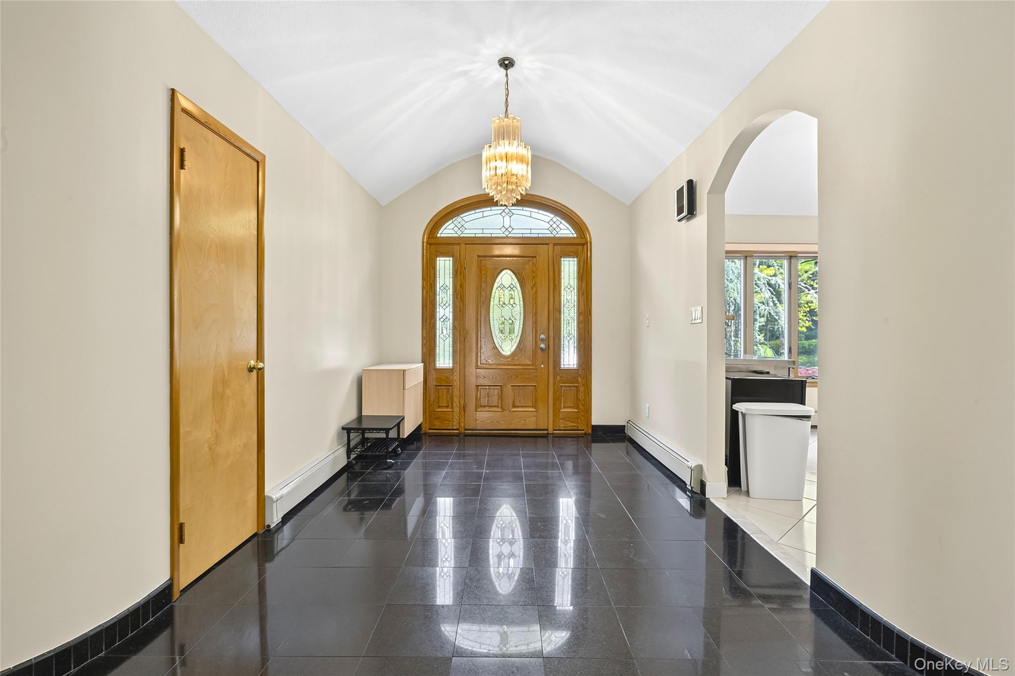 22 Penn Drive Property Photo 4