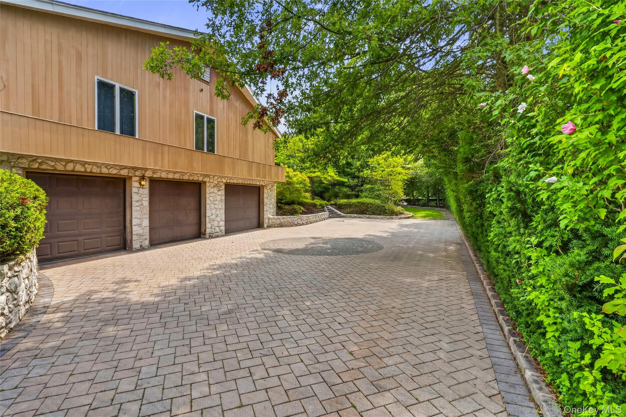 22 Penn Drive Property Photo 45