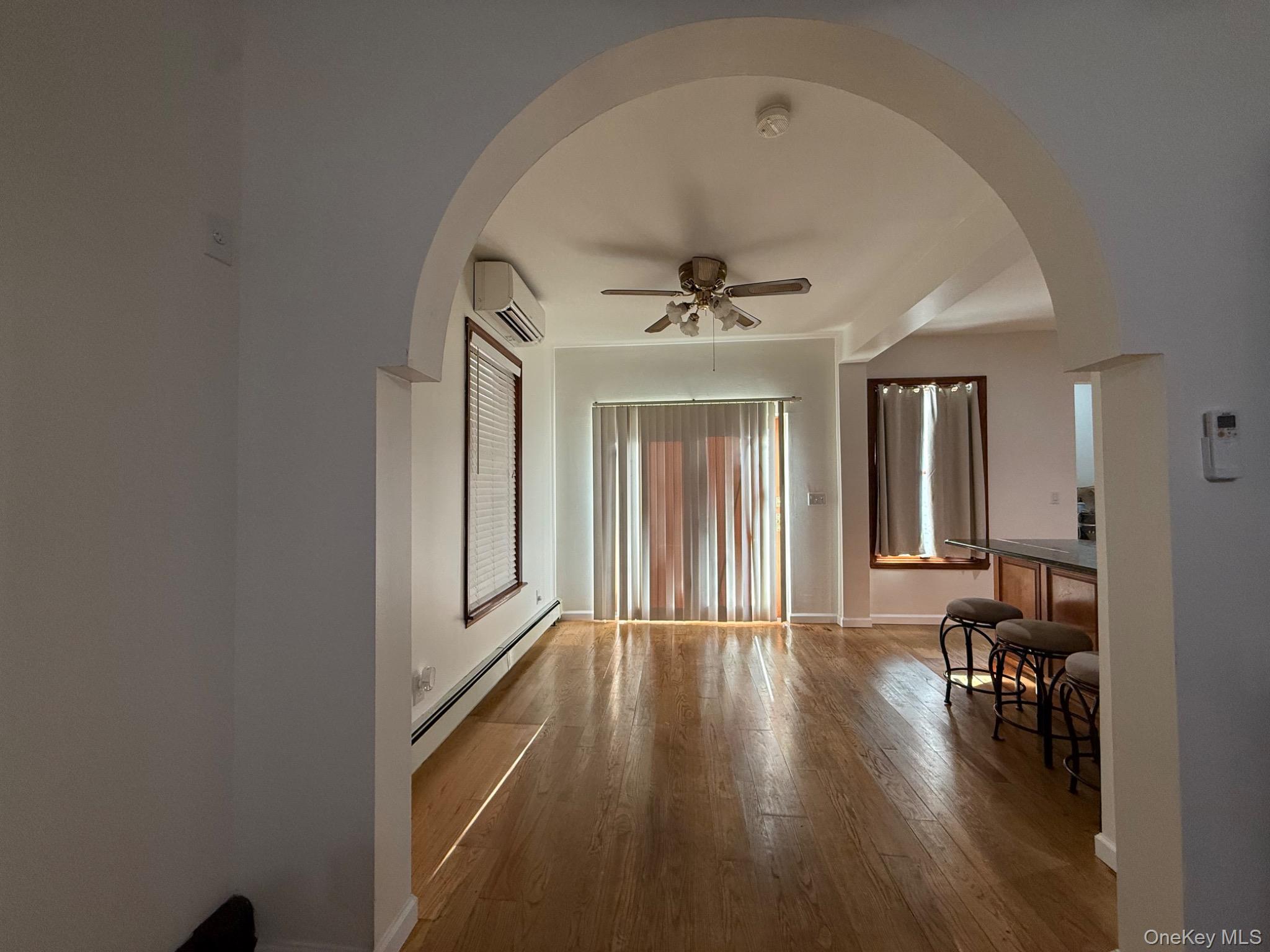 1521 Hone Avenue Property Photo 7