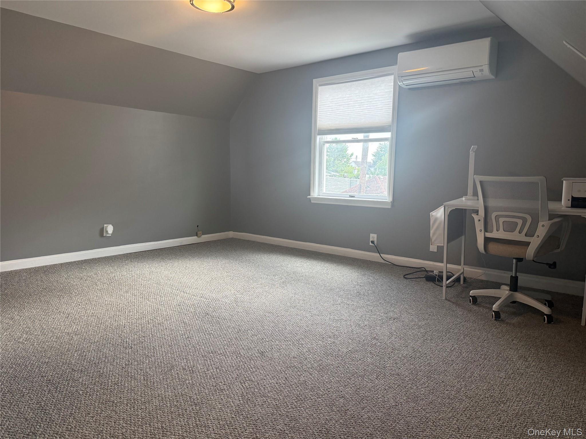 1521 Hone Avenue Property Photo 21