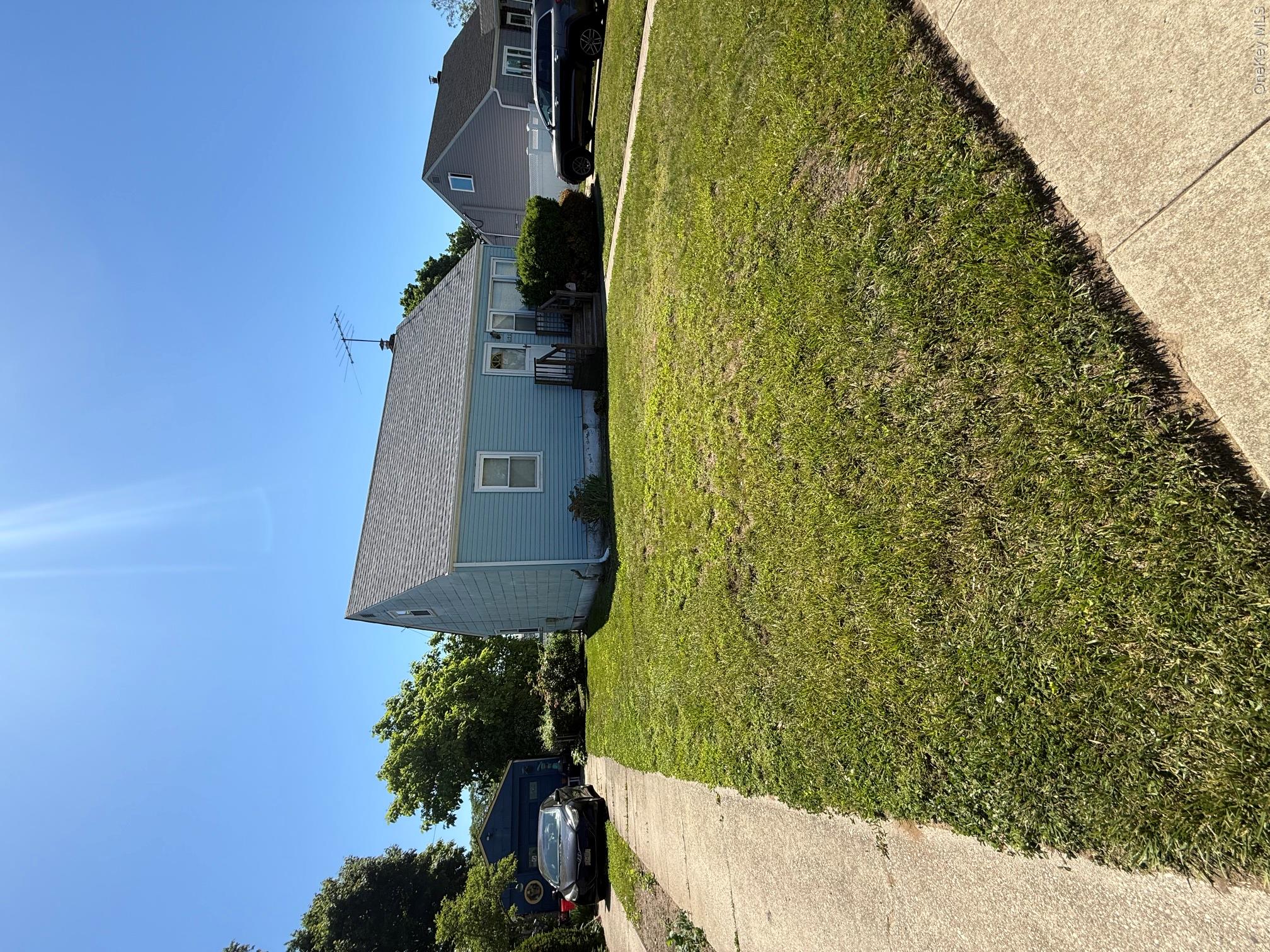 150 Oriole Road Property Photo 2