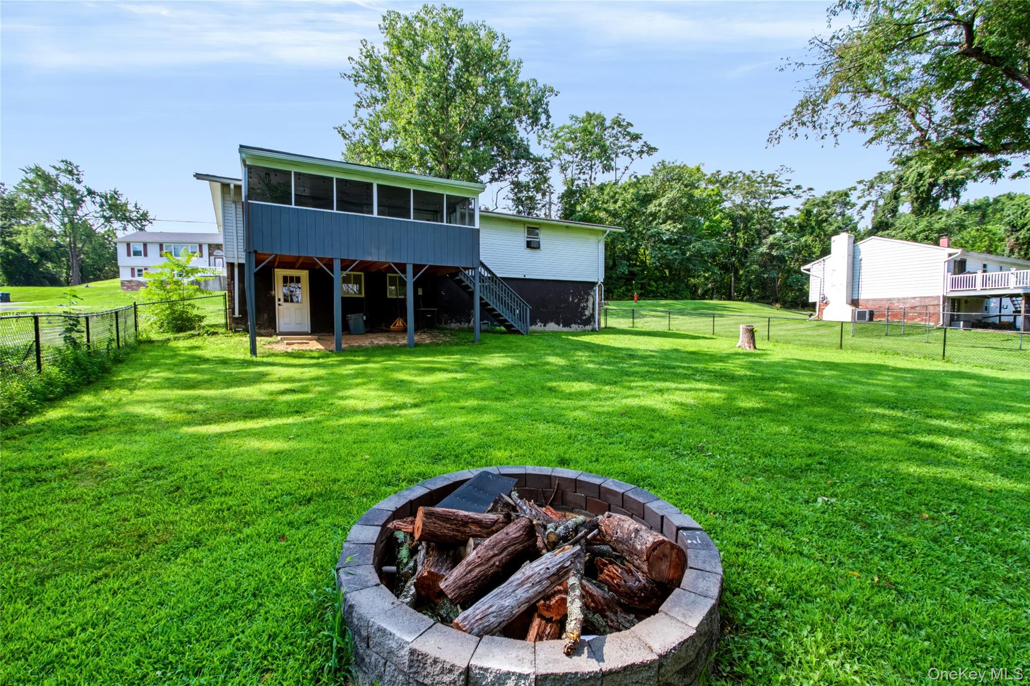 20 Seneca Lane Property Photo 44
