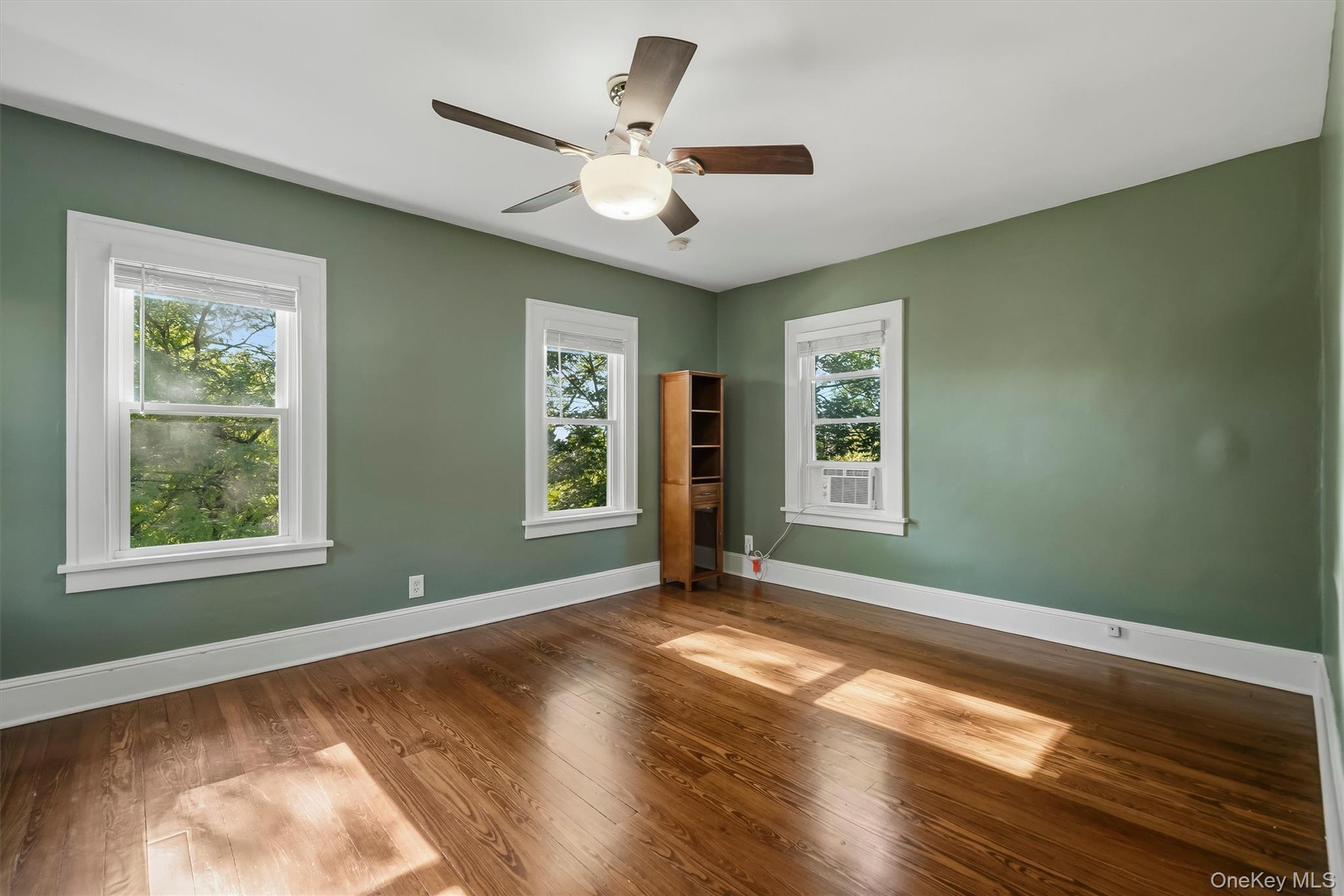 40 N Midland Avenue Property Photo 27