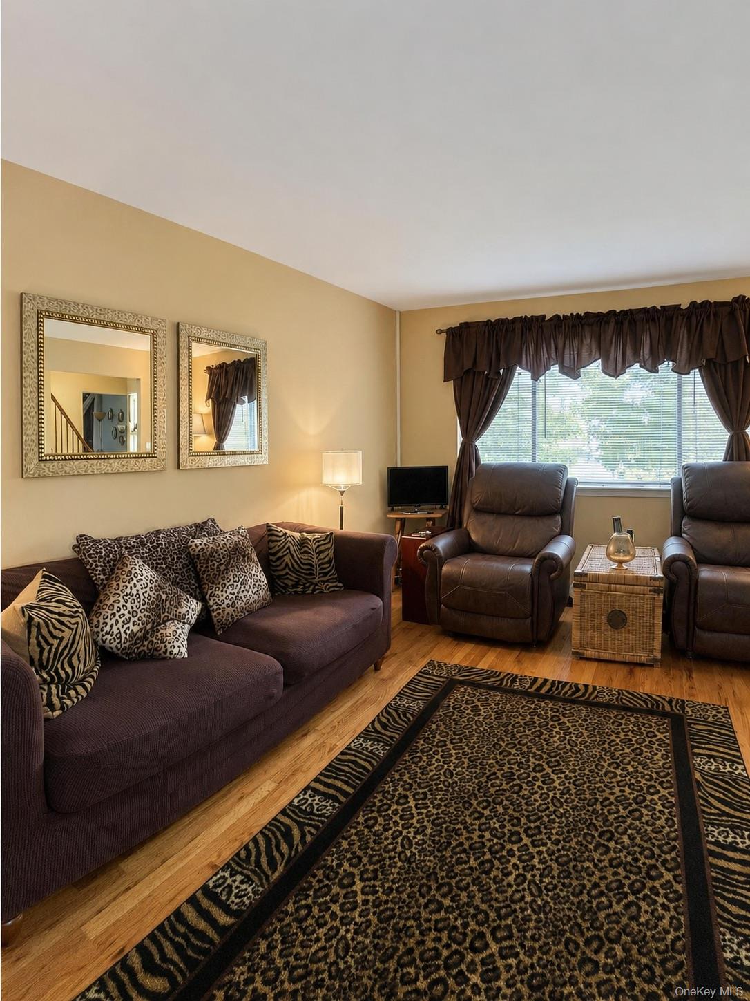 1340 Mac Donough Place Property Photo 4