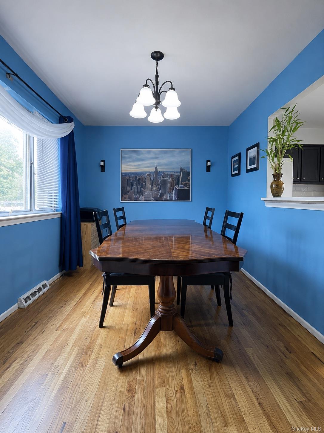 1340 Mac Donough Place Property Photo 10