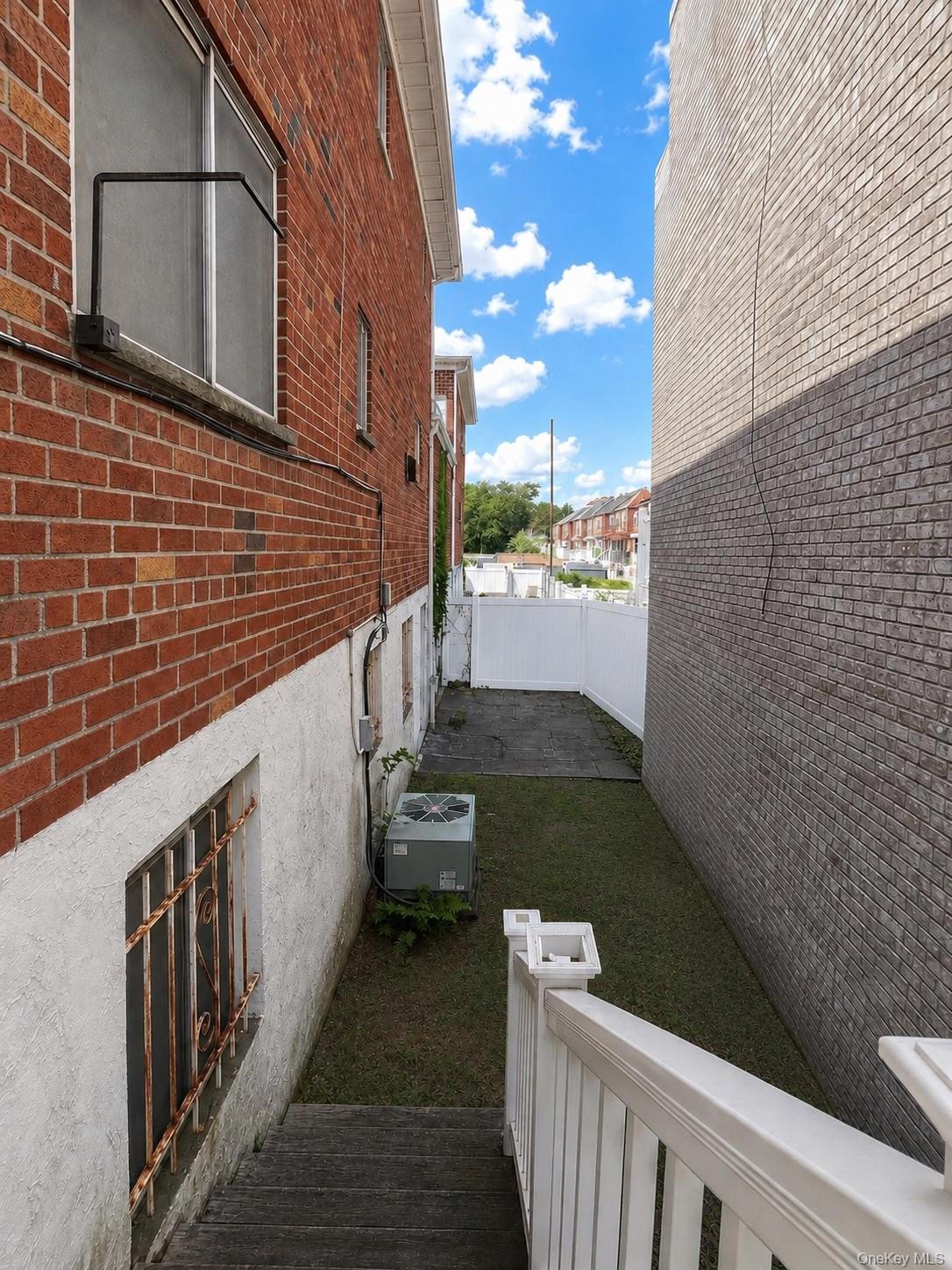 1340 Mac Donough Place Property Photo 43