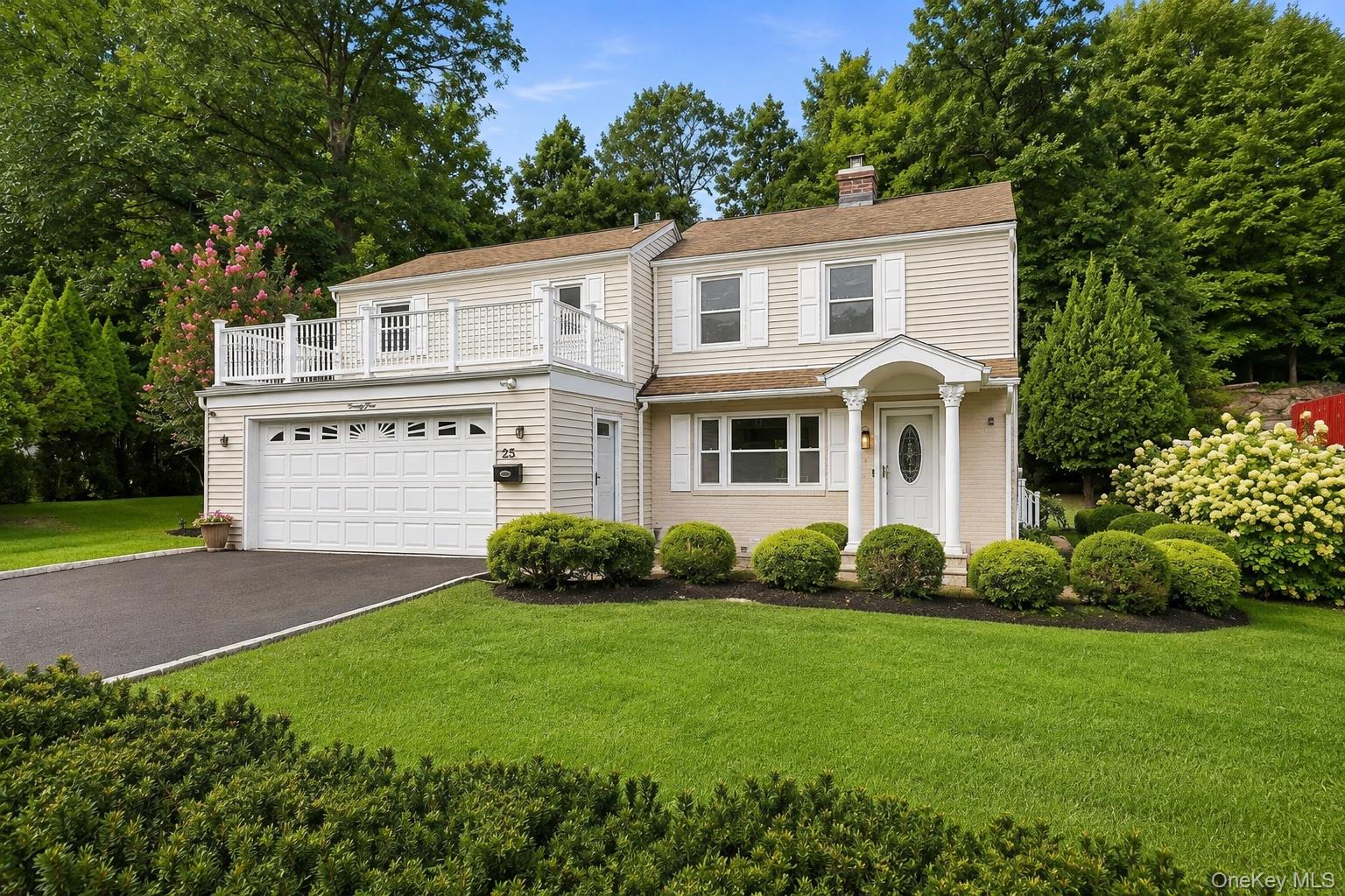 25 Greenvale Circle Property Photo 1