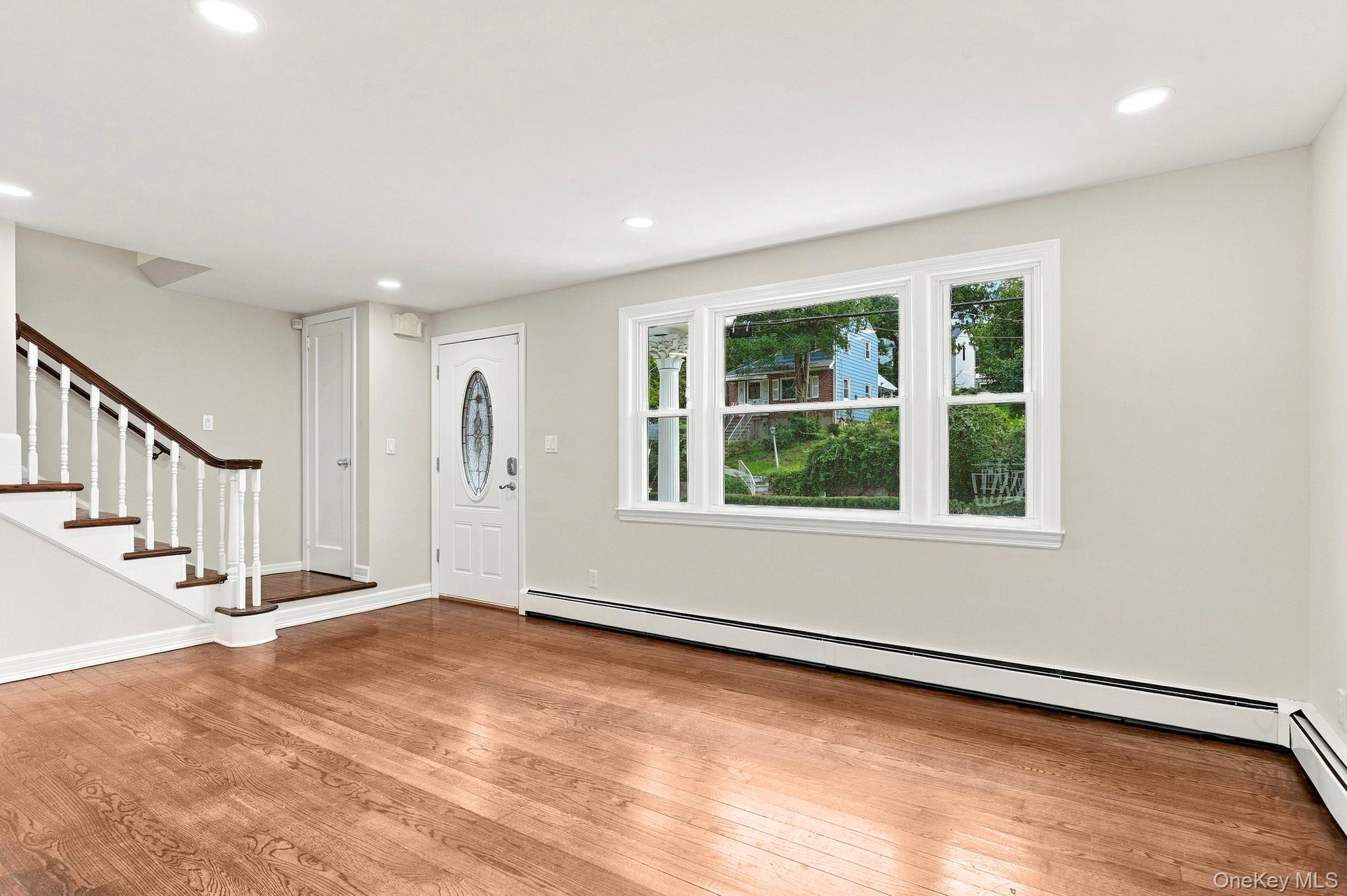 25 Greenvale Circle Property Photo 3